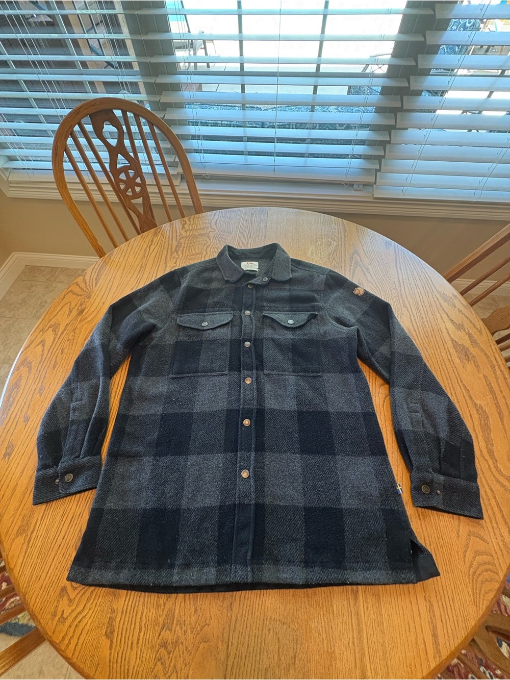 Fjallraven Canada Over Shirt Mens L Gray Buffalo Check Wool Blend Flannel Snap